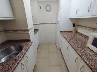 Piso en venta en La Carihuela en Torremolinos