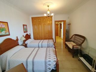 Piso en venta en La Carihuela en Torremolinos