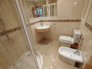 Piso en venta en La Carihuela en Torremolinos