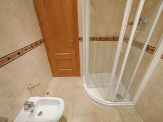 Piso en venta en La Carihuela en Torremolinos