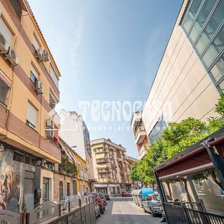 Piso en venta en Linares