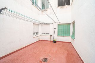Piso en venta en Linares