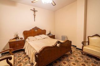 Piso en venta en Linares