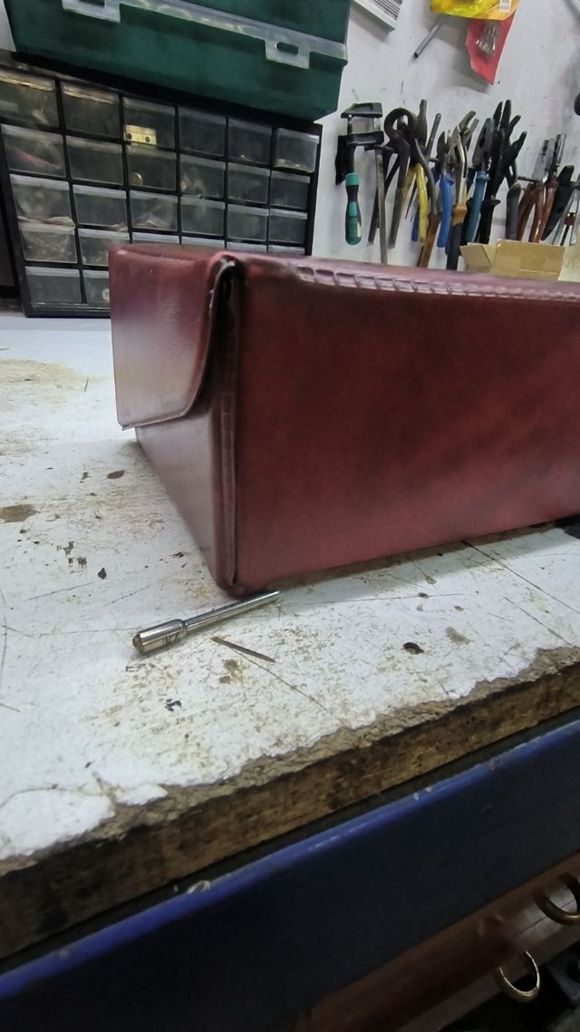 Estuche porta-cintas vintage