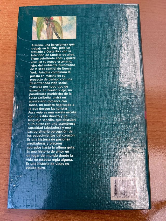 Libro. Pura vida