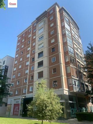 Piso en venta en Hospital - G3 - G2 en Burgos