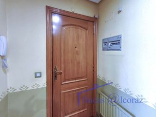 Piso en venta en Santo Domingo y San Martín  en Huesca