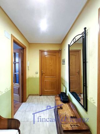 Piso en venta en Santo Domingo y San Martín  en Huesca