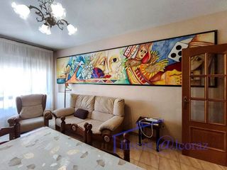 Piso en venta en Santo Domingo y San Martín  en Huesca
