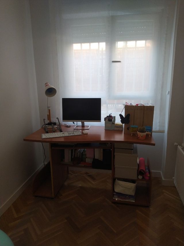 Escritorio madera marrón - Oficina/Estudio