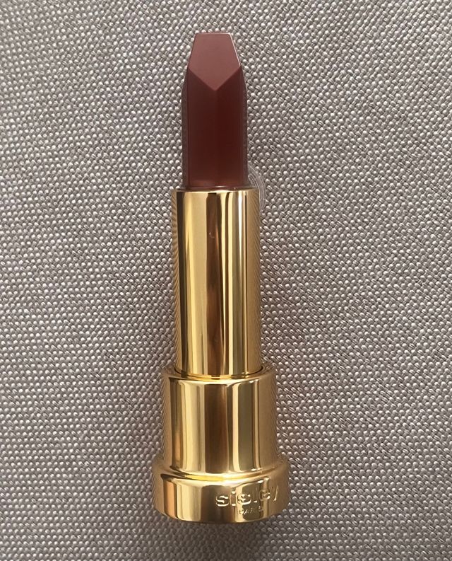 Labial Sisley marrón