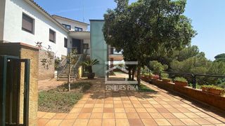 Chalet en venta en Urbanitzacions en Mataró