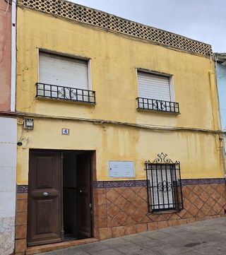 Casa en venta en Puente Genil