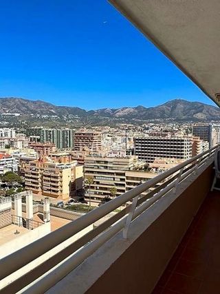 Piso en venta en Playa de los Boliches en Fuengirola