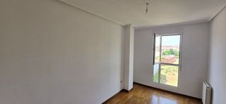 Piso en venta en Villaquilambre