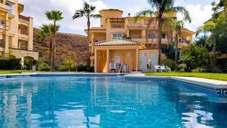 Piso en venta en Calahonda en Mijas