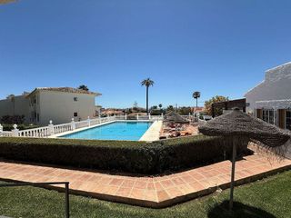 Piso en venta en El Faro de Calaburra - Chaparral en Mijas