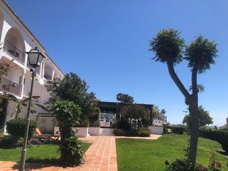 Piso en venta en El Faro de Calaburra - Chaparral en Mijas