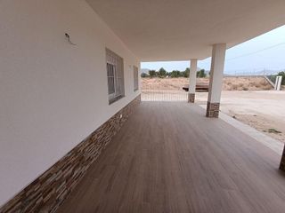 Chalet en venta en Abanilla