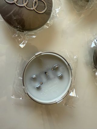4 Tapacubos Audi 68mm Gris Oscuro