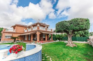 Chalet en venta en Berà Mar - El Francaset en Roda de Barà