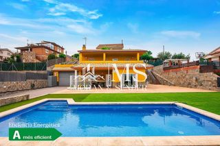 Chalet en venta en Castellbisbal