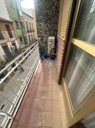 Piso en venta en Linares