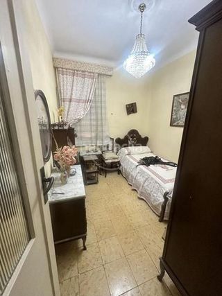 Piso en venta en Linares
