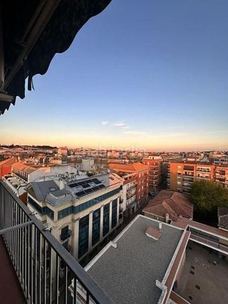 Piso en venta en Linares