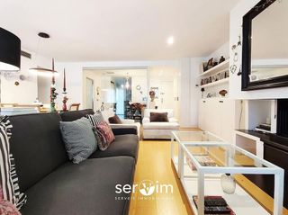 Piso en venta en Eixample Nord – La Devesa en Girona