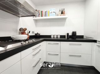 Piso en venta en Eixample Nord – La Devesa en Girona