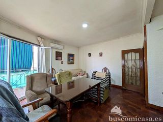 Piso en venta en Linares