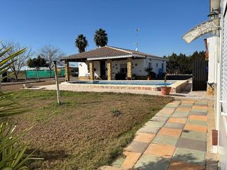 Chalet en venta en Algaba (La)