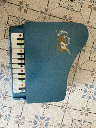 Piano juguete vintage años 70