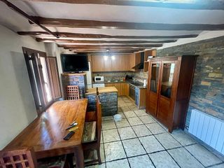 Chalet en venta en Ripoll