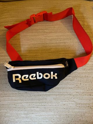 Riñonera Reebok negra y roja