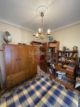 Piso en venta en Linares