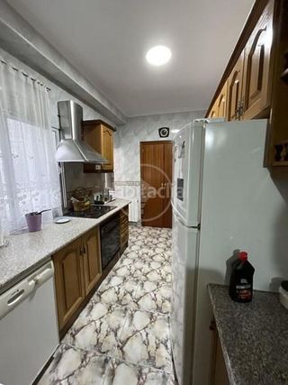Piso en venta en Linares