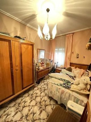 Piso en venta en Linares