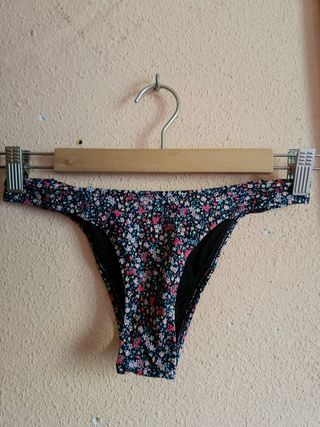 Bikini Flores Negro