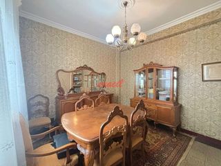Chalet en venta en Centro en Ourense
