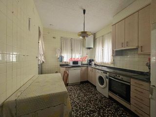 Chalet en venta en Centro en Ourense