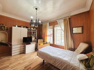 Chalet en venta en Centro en Ourense