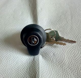 Cerradura maletero renault 9  14 18