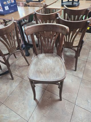 22 Sillas madera vintage