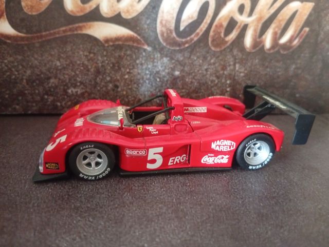 Miniatura Ferrari 333SP #5 Coca-Cola