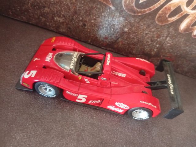 Miniatura Ferrari 333SP #5 Coca-Cola