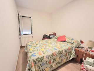 Piso en venta en Media Legua en Madrid