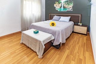 Piso en venta en San Luis en Almería