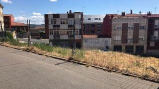 Terreno en venta en Villaquilambre